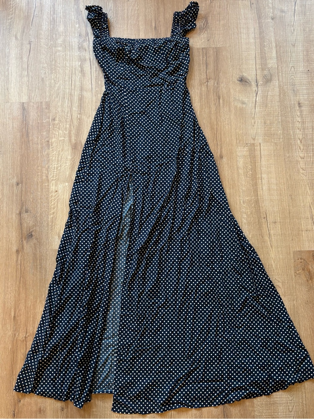 Lulu's Navy Blur and White Polka Dot Maxi Dress with Ruffle Straps Sz Large
